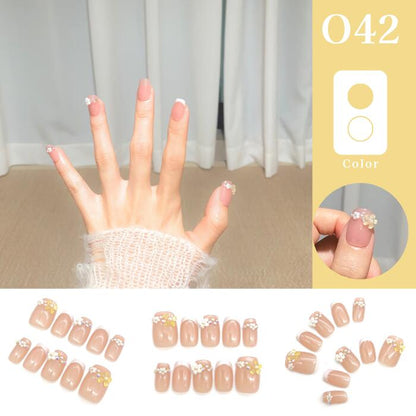 「自由に選べる3点セット」ネイルチップ つけ爪 ジェル風 手描き風 デザイン セット おしゃれ 韓国風 シンプル ガーリー ショート ロング まとめ買い プレゼント用 10種類から選択可能