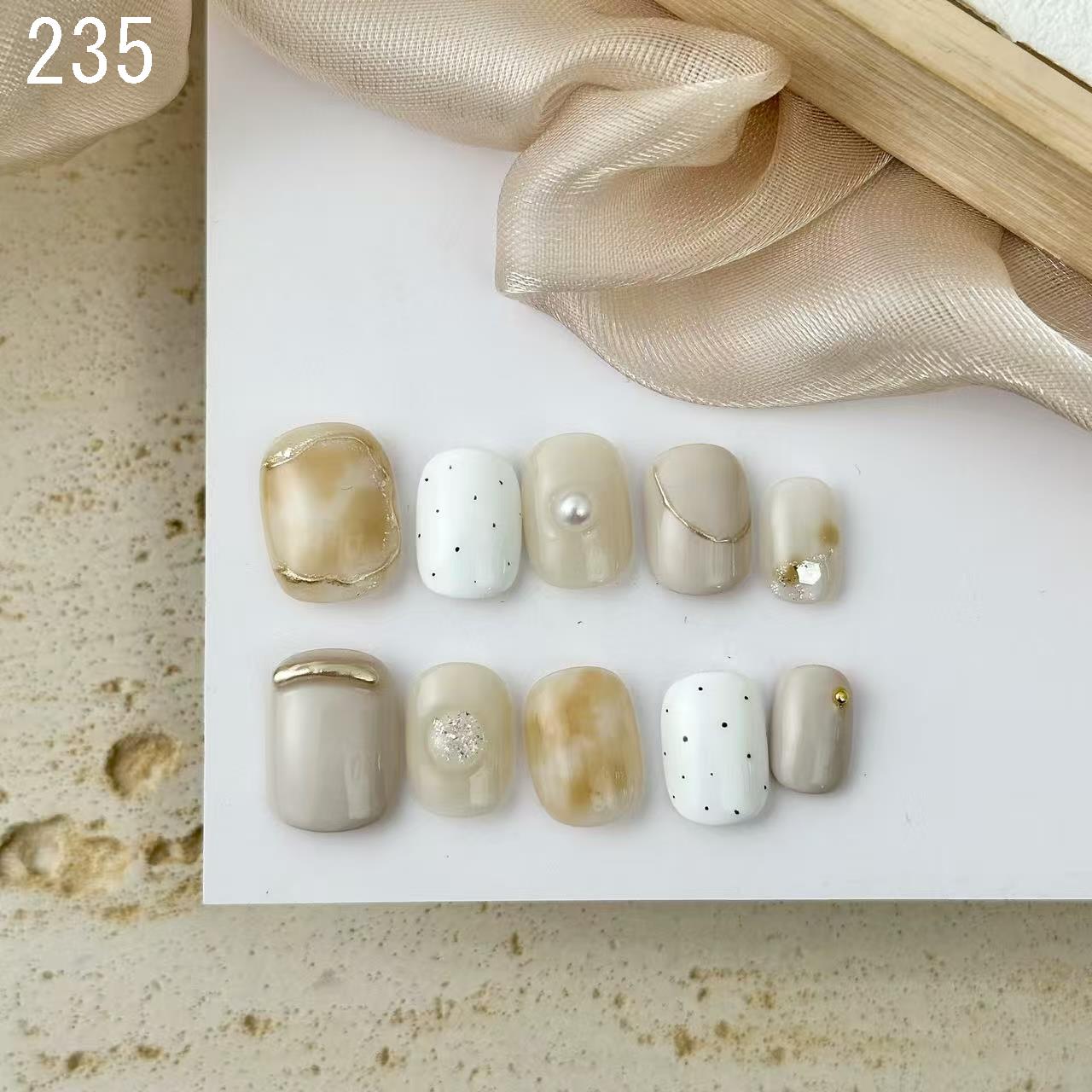 【手作りネイルチップ 3点セット】手作りネイルチップ20種類からおまかせ選択｜ジェル風 付け爪 レディース おしゃれ 大人可愛い シンプル 人気デザイン ネイルセット プレゼント用 送料無料