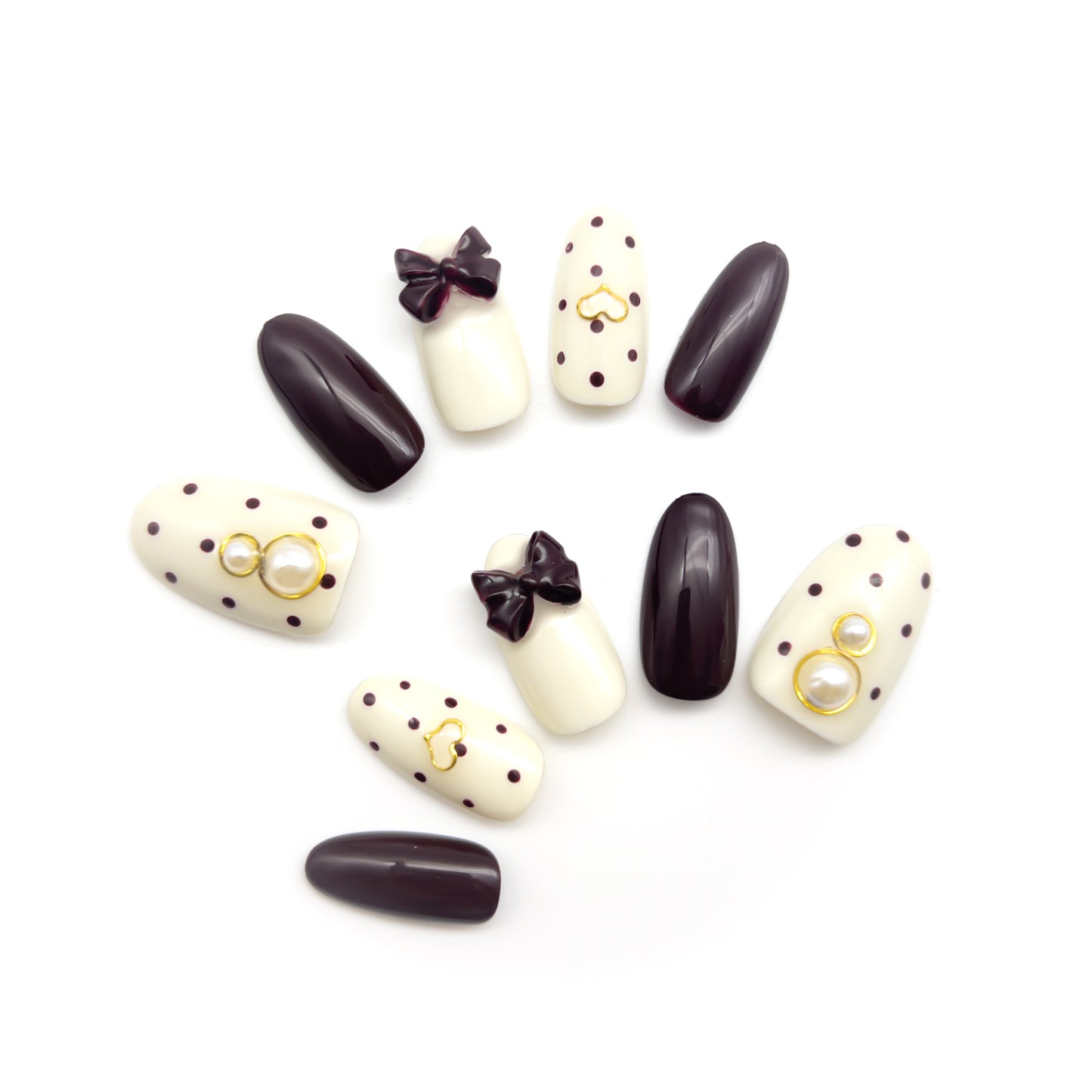 【NEW】ガーリーネイルチップ 【チョコカラーのドットネイル】