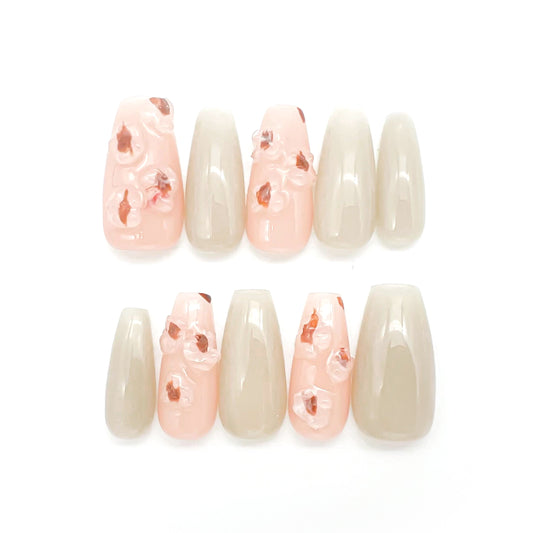 【NEW】ナチュラルネイルチップ 【上品カラーのぷっくりニュアンスネイル】