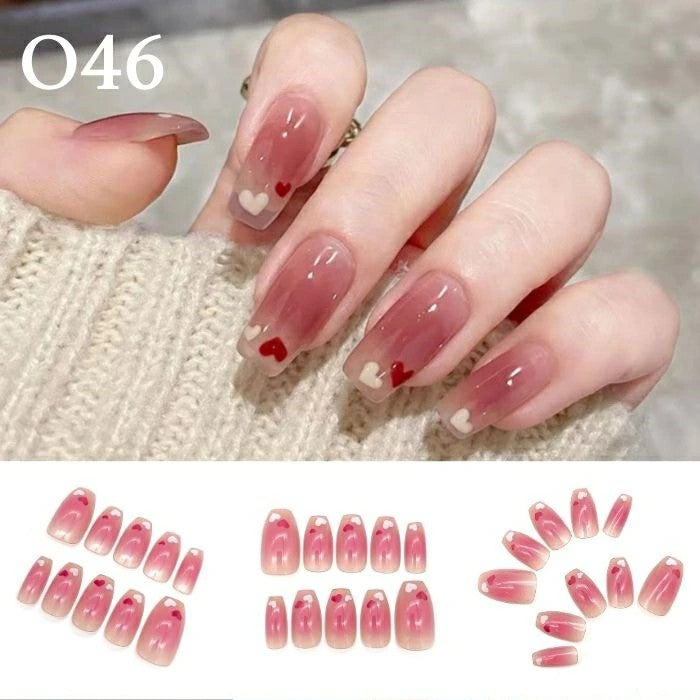 「自由に選べる3点セット」ネイルチップ つけ爪 ジェル風 手描き風 デザイン セット おしゃれ 韓国風 シンプル ガーリー ショート ロング まとめ買い プレゼント用 10種類から選択可能