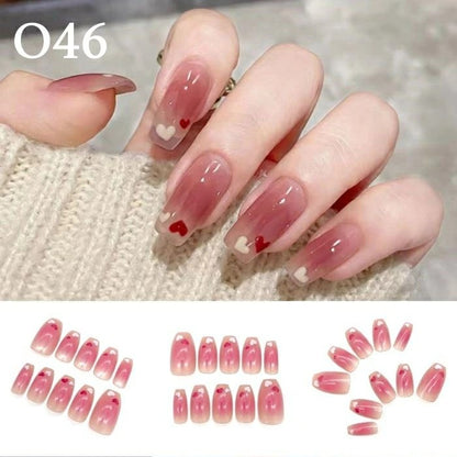 「自由に選べる3点セット」ネイルチップ つけ爪 ジェル風 手描き風 デザイン セット おしゃれ 韓国風 シンプル ガーリー ショート ロング まとめ買い プレゼント用 10種類から選択可能